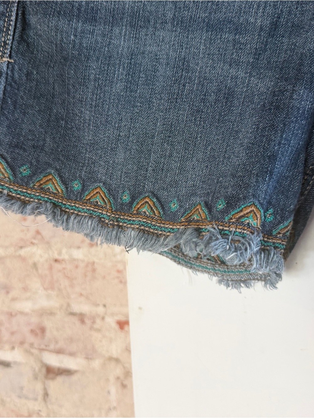 Democracy Blue Denim Embroidered Fringe Jean Shorts - Picture 2 of 12